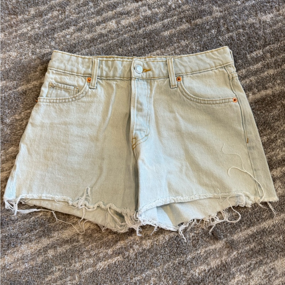 H&M Light Wash Denim Jean Shorts